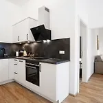 Easy-flat Hauptplatz - Center With A Kitchen 아파트 빌라흐