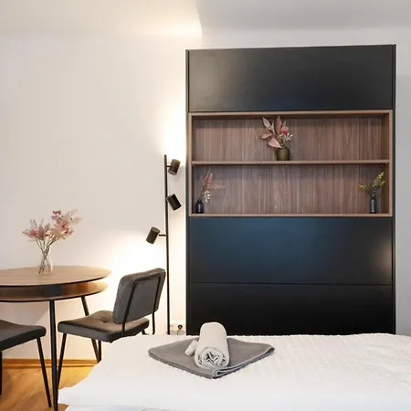 Apartment Easy-flat Hauptplatz - Center With A Kitchen Villach