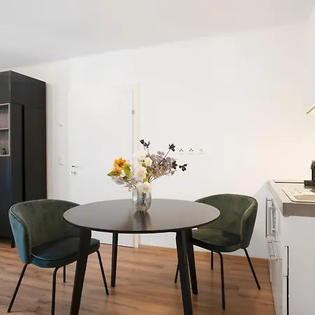 Easy-flat Hauptplatz - Center With A Kitchen 아파트 빌라흐