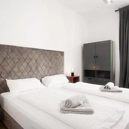 Apartment Easy-flat Hauptplatz - Center With A Kitchen Villach