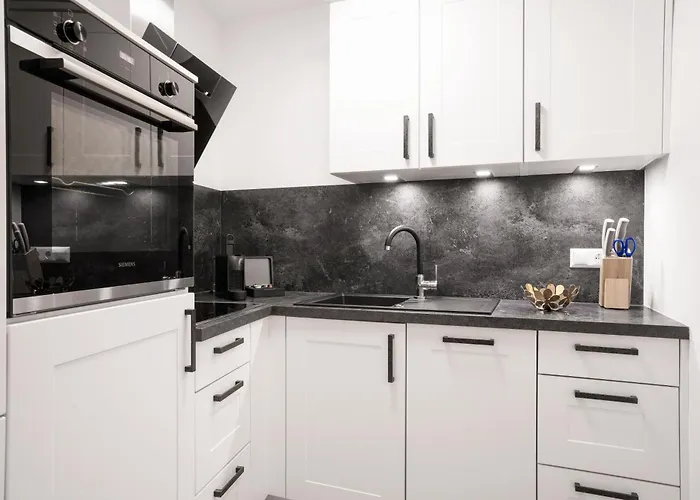 Easy-flat Hauptplatz - Center With A Kitchen Villach