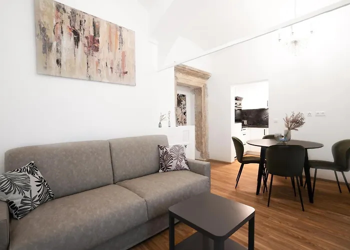 Easy-flat Hauptplatz - Center With A Kitchen Apartment *